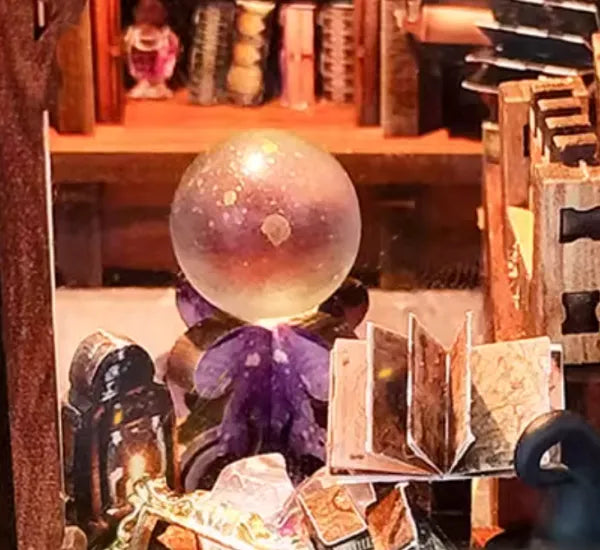 La boule de cristal mystérieuse