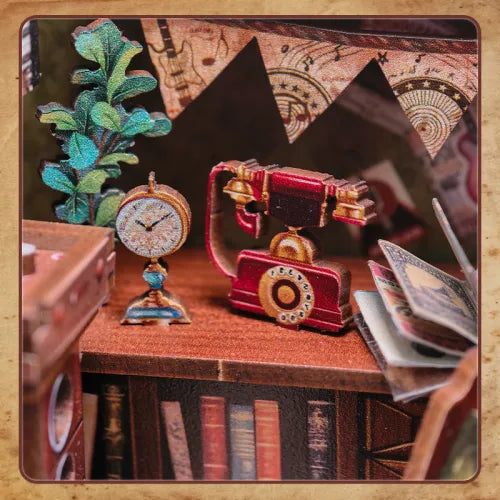 Horloge et téléphone vintage