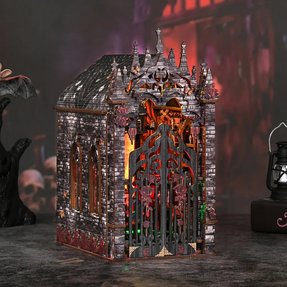 Book Nook - Dark Castle