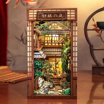 Book Nook Japon - Serene Courtyard