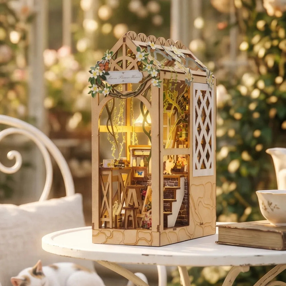 Book Nook - Serene Flower House