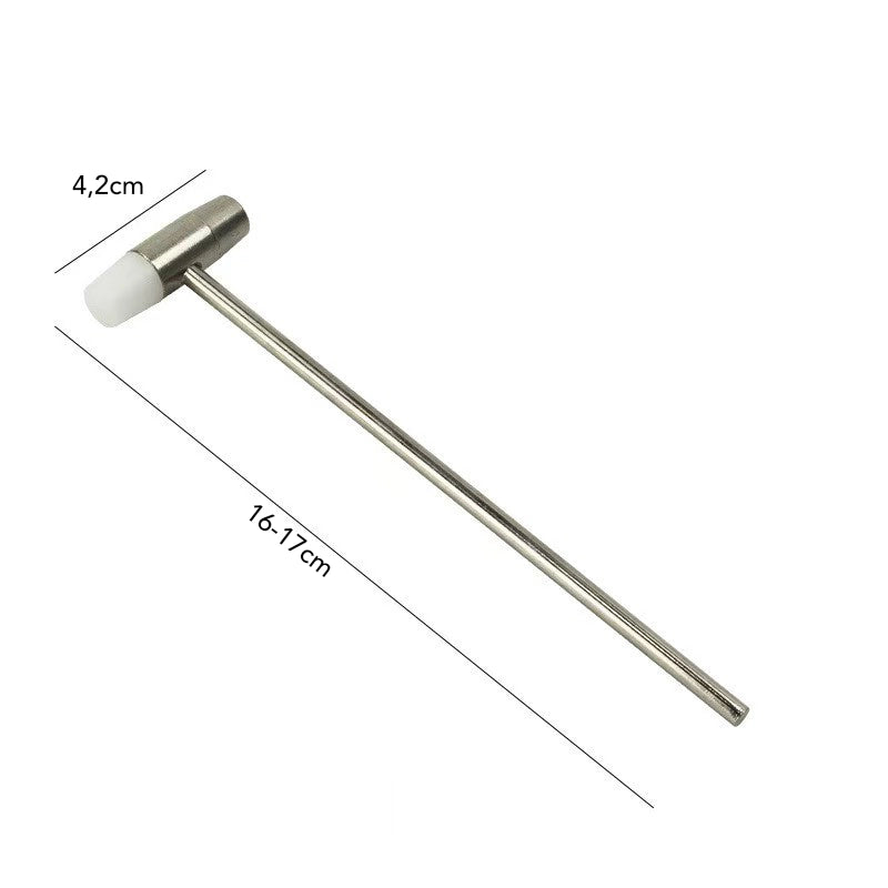 Set d'outils à main, un kit créatif pour construire un diorama miniature. Parfait pour décorer une bibliothèque ou comme cadeau original pour un amoureux des livres. Par Nookette.