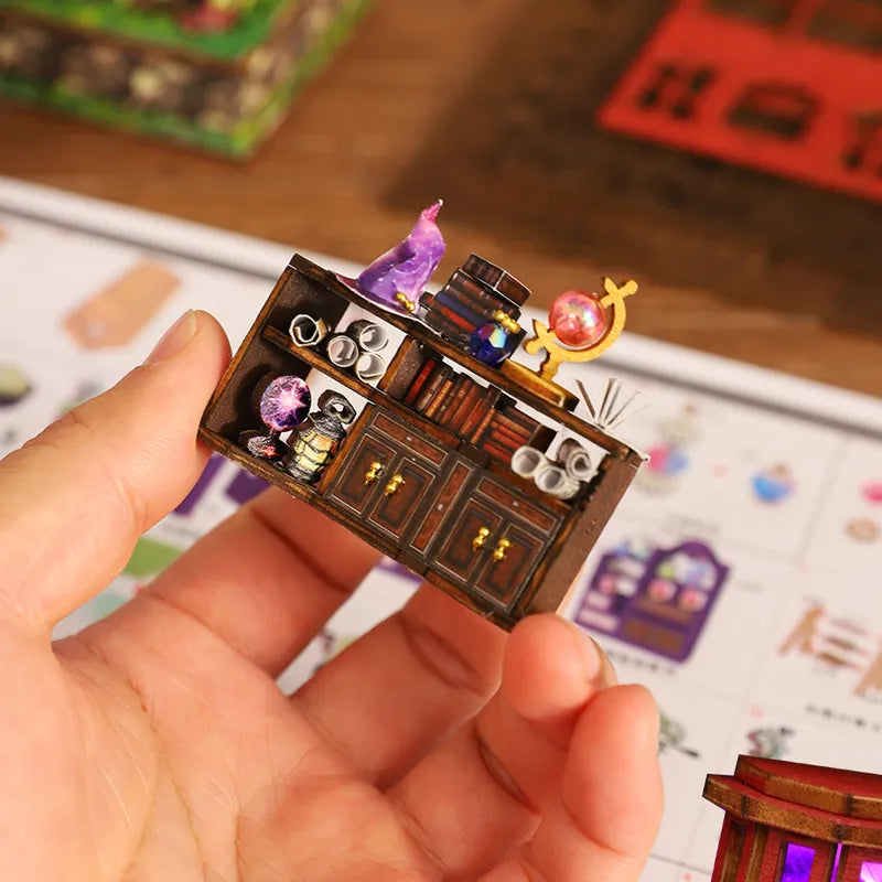 Maison Miniature - Strange Castle